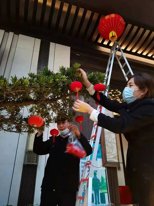 龙光服务献温暖祝福，承载美好憧憬共享好年(图1)