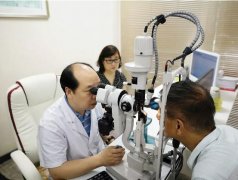 三焦点散光晶体植入术在上海和平眼科医院成功完成
